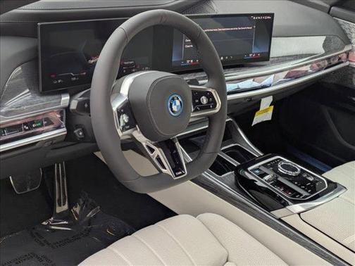 2025 BMW i7 xDrive60