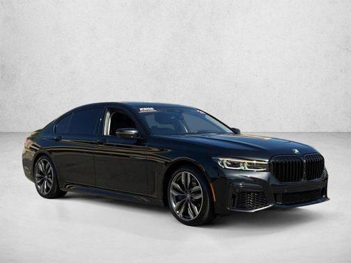 Black Sapphire Metallic 2022 BMW M760 i xDrive