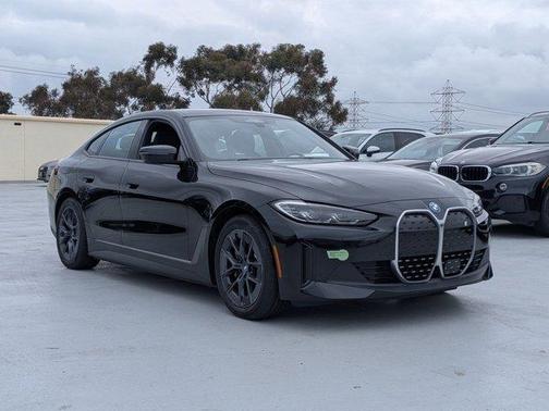 Black Sapphire Metallic 2023 BMW i4 Gran Coupe eDrive35