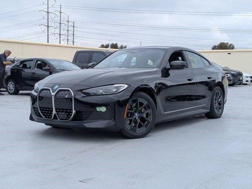 Black Sapphire Metallic 2023 BMW i4 Gran Coupe eDrive35
