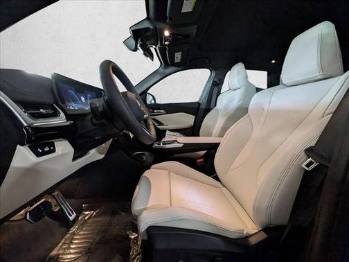 Portimao Blue Metallic 2026 BMW X1 xDrive28i