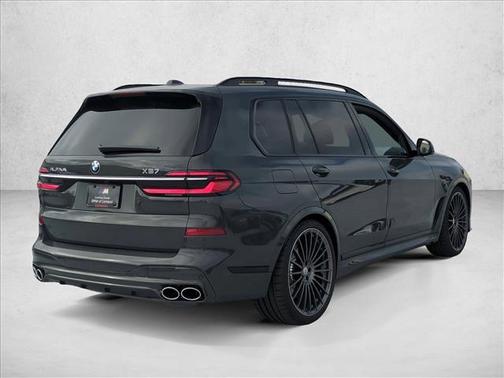 2026 BMW ALPINA XB7 Base
