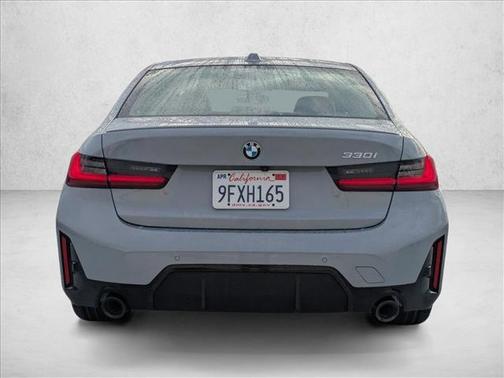 2023 BMW 330 i