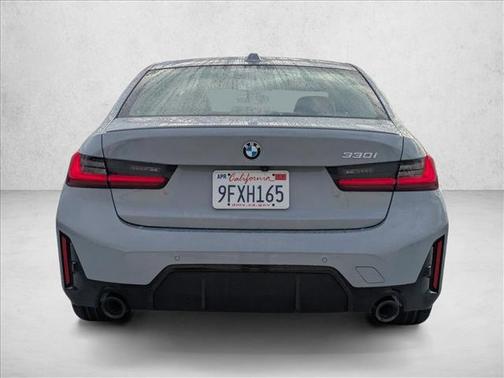 2023 BMW 330 i