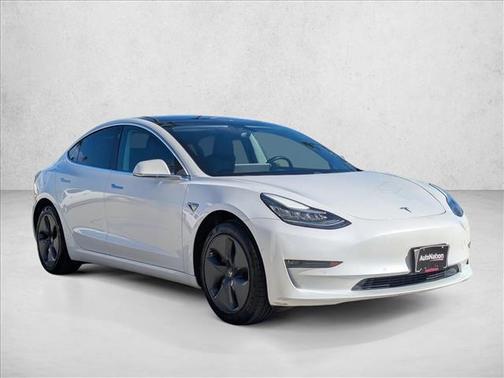 2019 Tesla Model 3 Mid Range