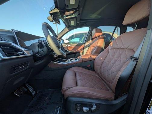 Black Sapphire Metallic 2026 BMW X5 PHEV xDrive50e