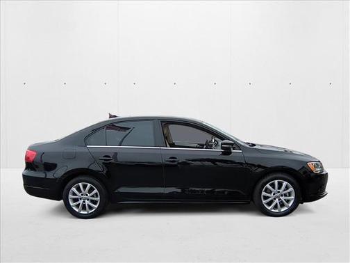 2014 Volkswagen Jetta SE w/Connectivity/Sunroof PZEV