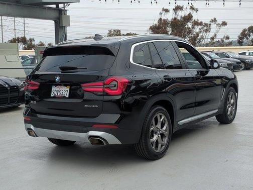 2023 BMW X3 sDrive30i