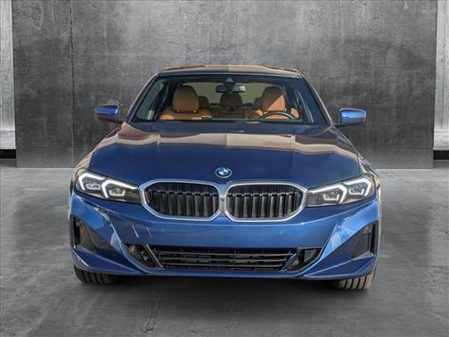 2023 BMW 330 i