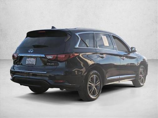2017 INFINITI QX60 Base