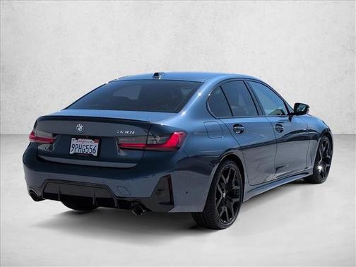 Arctic Race Blue Metallic 2025 BMW 330 i