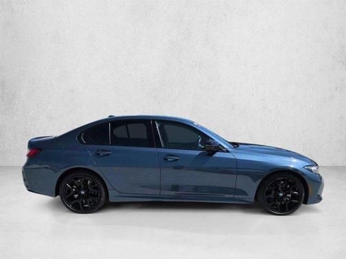 Arctic Race Blue Metallic 2025 BMW 330 i