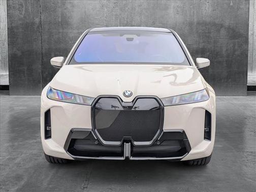 2026 BMW iX xDrive60