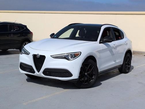 Alfa White 2021 Alfa Romeo Stelvio Ti Sport