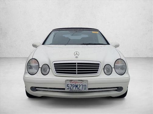 2002 Mercedes-Benz CLK-Class Base