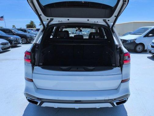 Alpine White 2020 BMW X5 xDrive40i