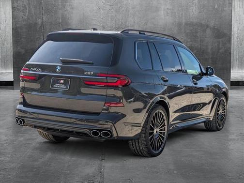 2025 BMW ALPINA XB7 Base