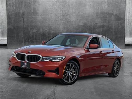 2021 BMW 330 i