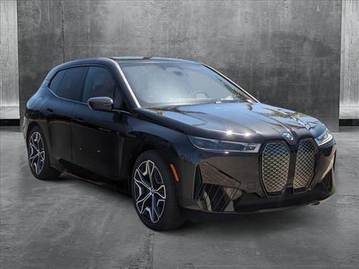 2025 BMW iX xDrive50