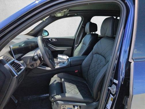 Tanzanite Blue II Metallic 2026 BMW X5 xDrive40i