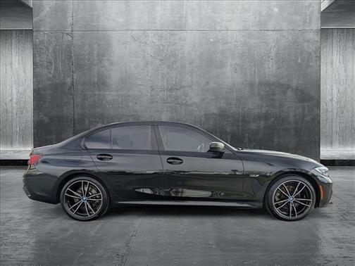 2022 BMW 330e 330e