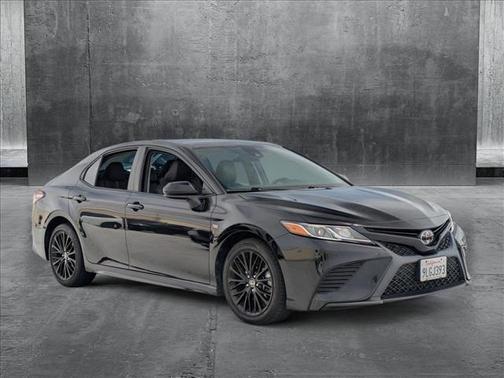 2020 Toyota Camry SE Nightshade
