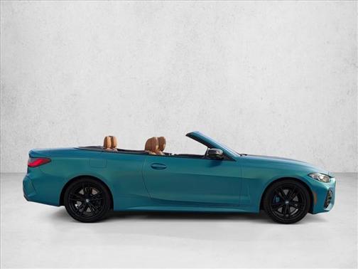 Mineral White Metallic 2021 BMW M440 i