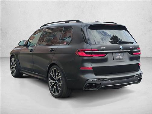 2026 BMW X7 M60i