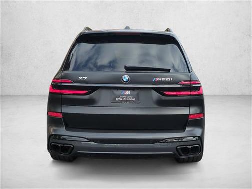 2026 BMW X7 M60i