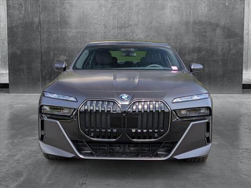 2025 BMW i7 xDrive60