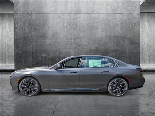 2025 BMW i7 xDrive60