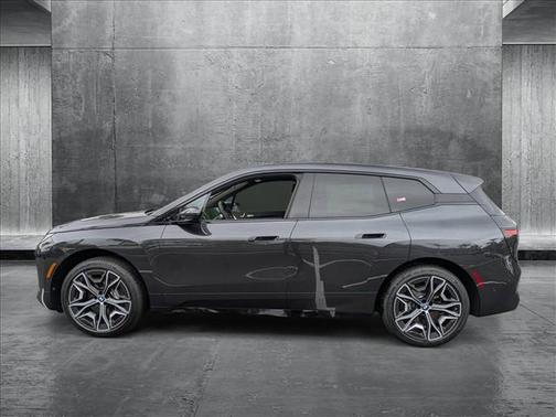 2026 BMW iX xDrive45