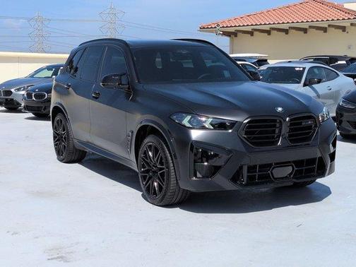 Black Sapphire Metallic 2026 BMW X5 M Competition