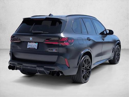 Black Sapphire Metallic 2026 BMW X5 M Competition