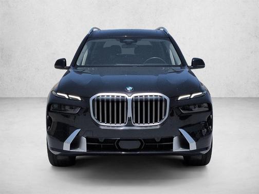 Black Sapphire Metallic 2025 BMW X7 xDrive40i
