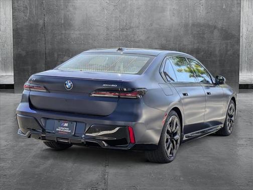 2025 BMW i7 xDrive60