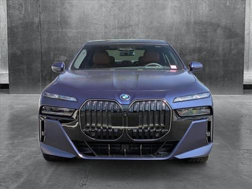 2025 BMW i7 xDrive60