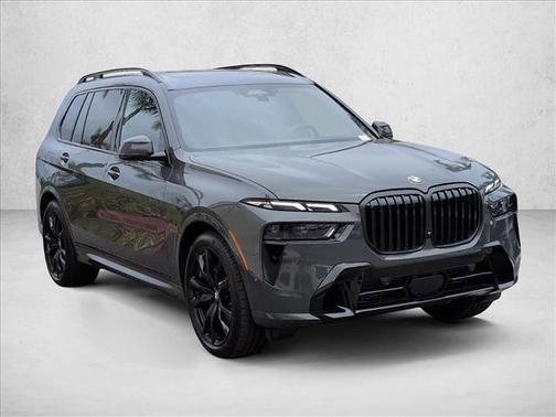 Gray Metallic 2027 BMW X7 xDrive40i
