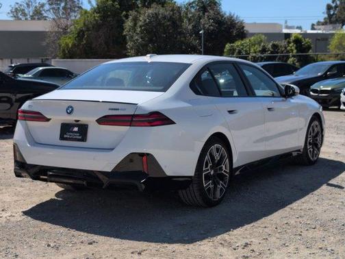 2026 BMW i5 eDrive40