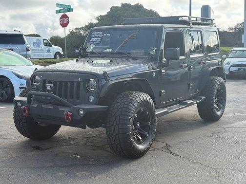 2016 Jeep Wrangler Unlimited Sahara