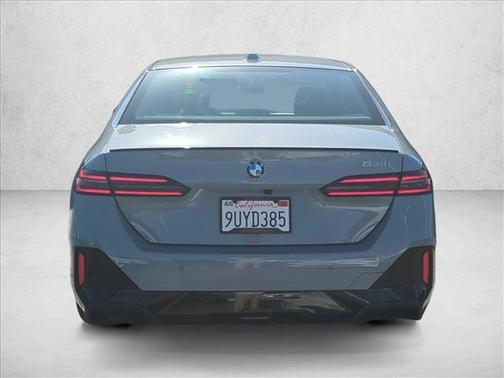 2026 BMW 530 i