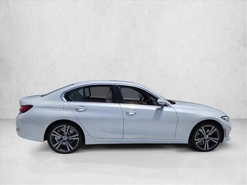 Mineral White Metallic 2024 BMW 330 i