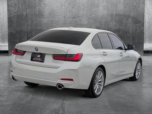 2023 BMW 330 i