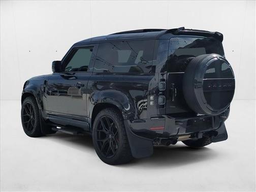 2023 Land Rover Defender 90 V8