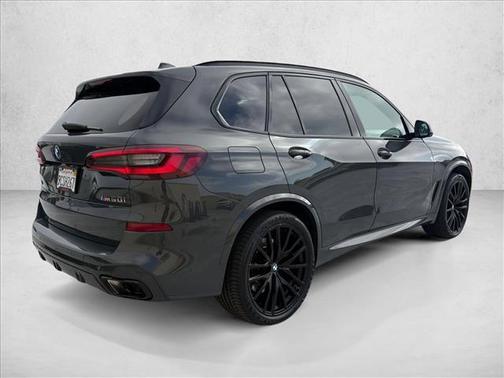 2023 BMW X5 M50i