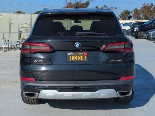 2023 BMW X5 M50i