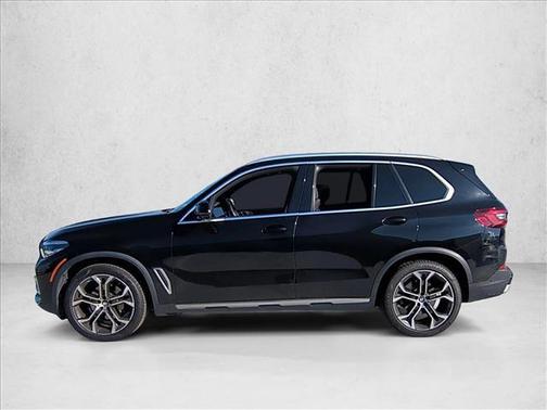 2023 BMW X5 M50i