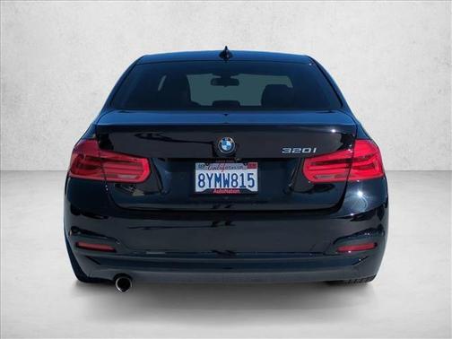 2018 BMW 320 i