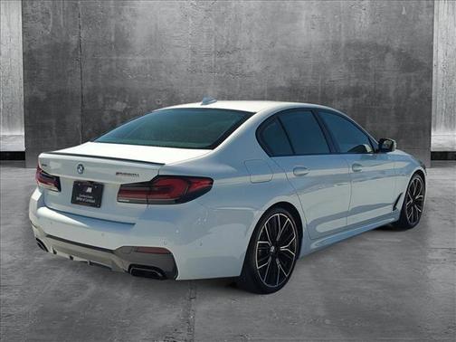 2023 BMW M550 i xDrive
