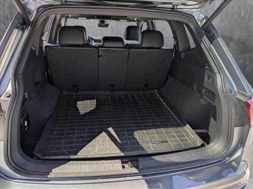 2018 Volkswagen Tiguan 2.0T SEL Premium